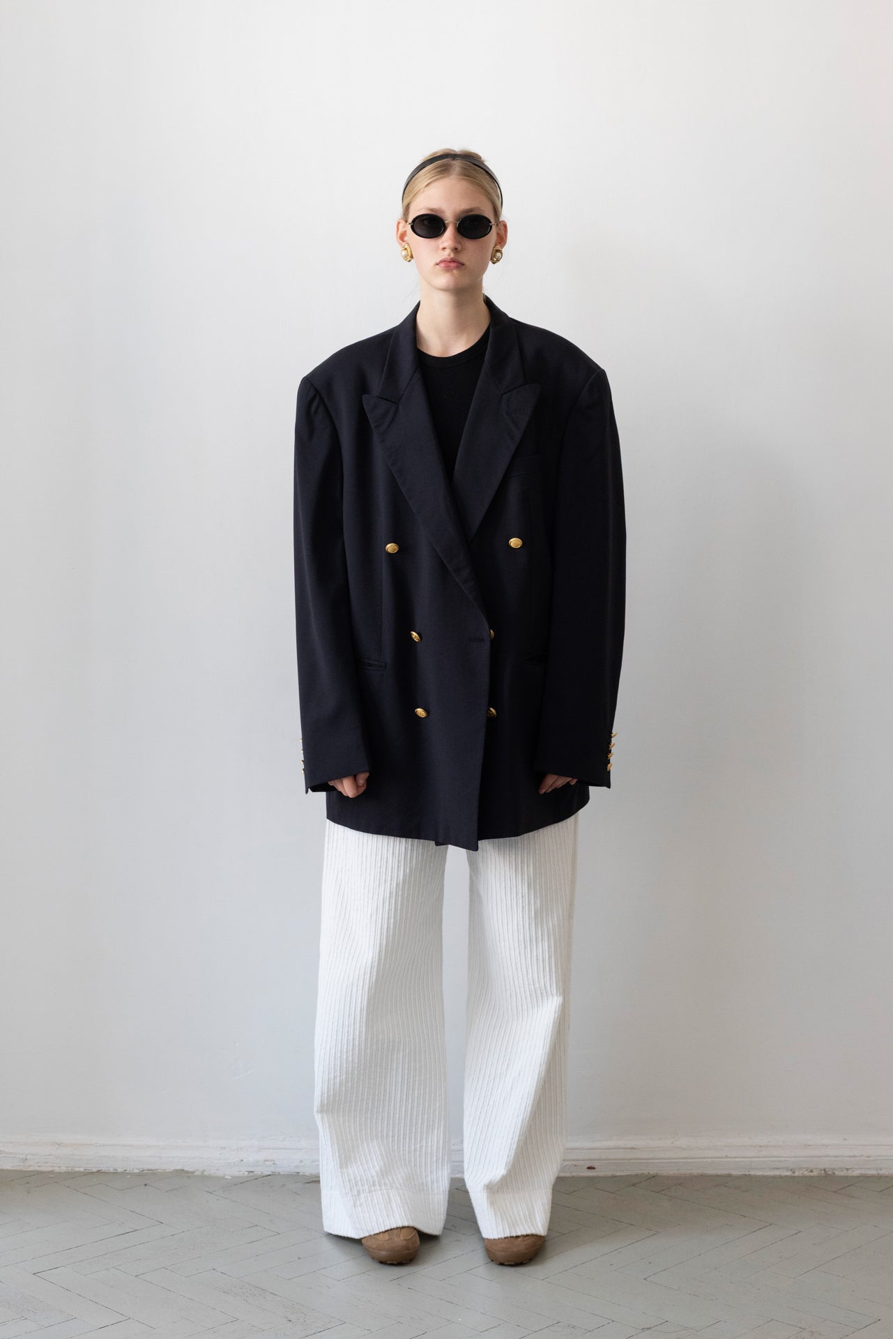 Vintage Guy Laroche Paris Navy 100% Wool Blazer