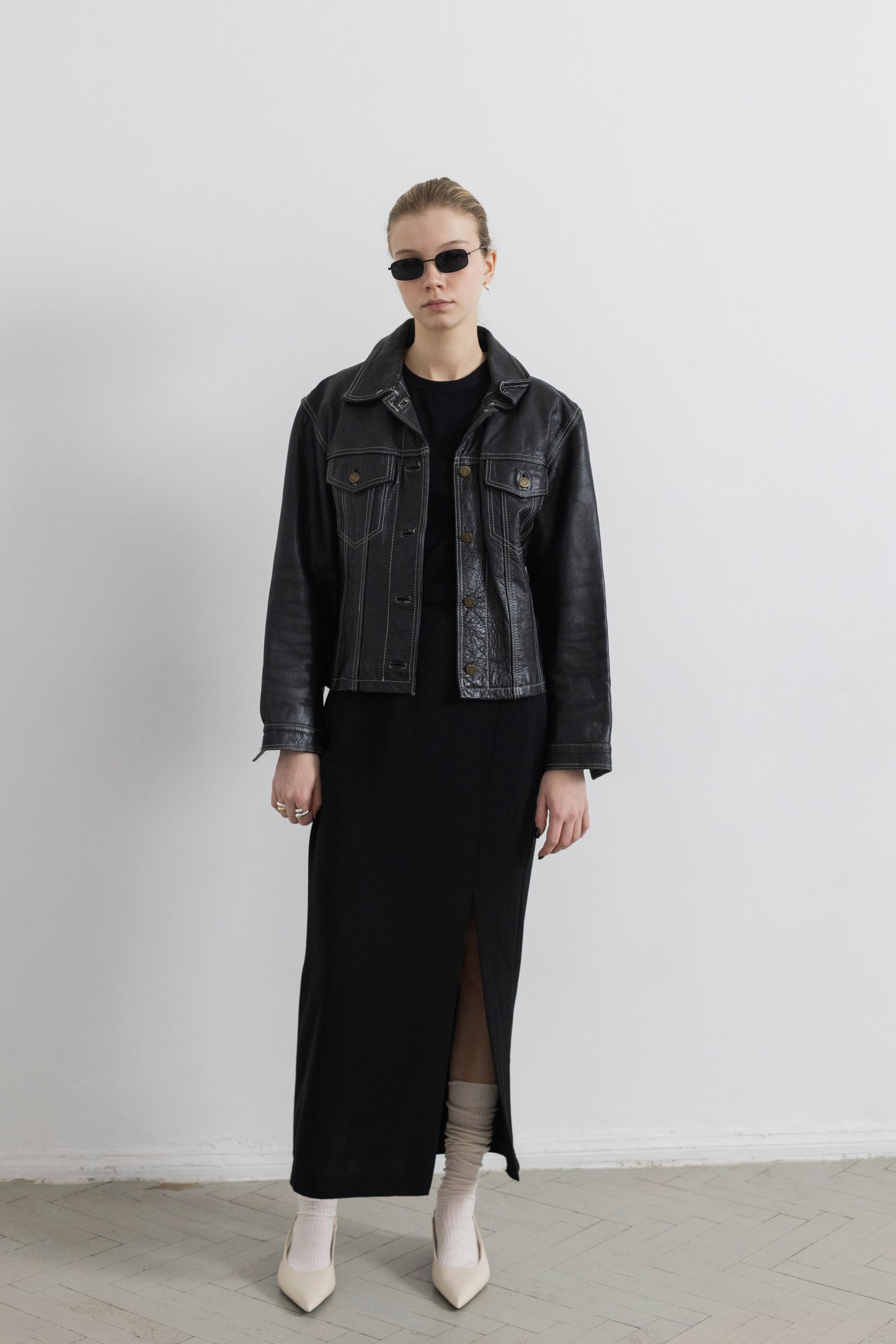 Vintage Contrasting Stitching Black Leather Jacket