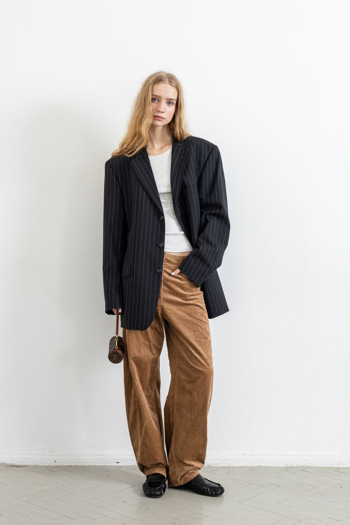 Vintage Dark Grey Pinstripe 100% Wool Blazer