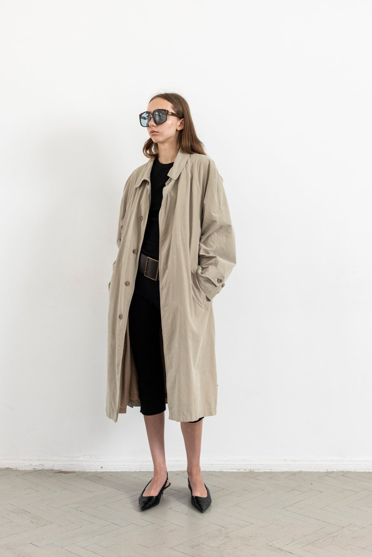 Vintage Beige Minimal Trench Coat