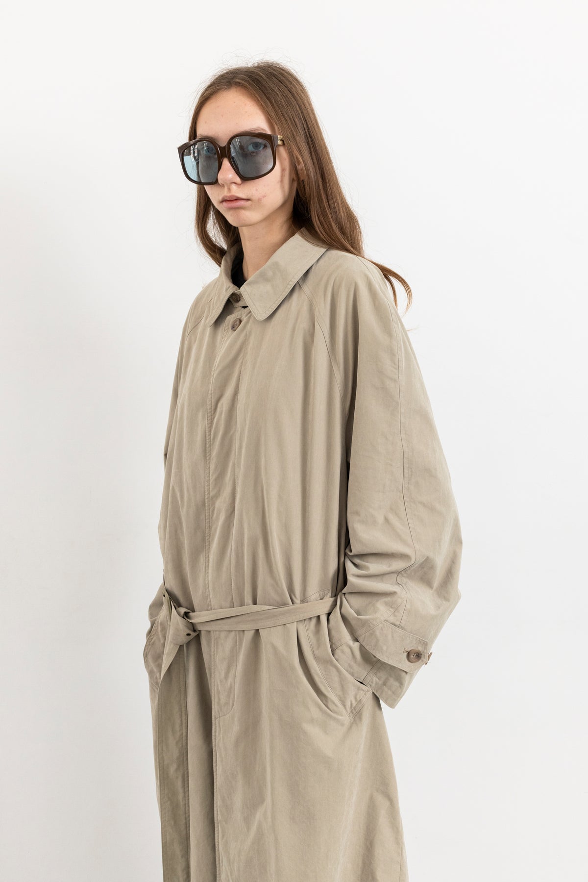 Vintage Beige Minimal Trench Coat
